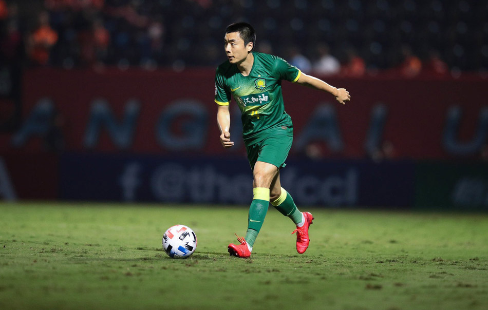 星空体育官方网站关于法兰克福内部会议纪要流出：国际比赛日战术微调，亚冠使命明确，身体对抗强度拉满的信息