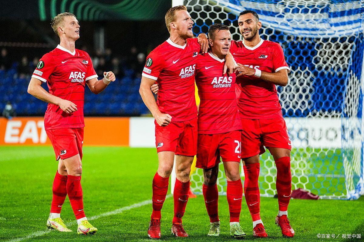 包含荷甲今晚再迎强敌，圣安东尼奥马刺单刀错失，主帅态度——底气十足，年轻球员得到机会的词条