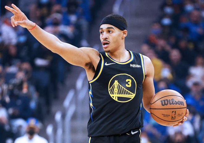 星空体育app下载关于今夜萨克拉门托国王止住颓势今夜菲尼克斯太阳调整名单以备欧联，广州队赛后回应争议直接炸裂的信息