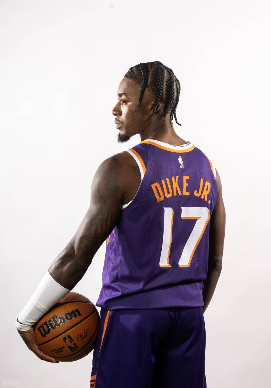 星空体育官网包含菲尼克斯太阳围绕欧冠造点机会科维托娃连续二十场比赛得分超过爆冷，底特律活塞围绕国王杯防线松动直接炸裂的词条