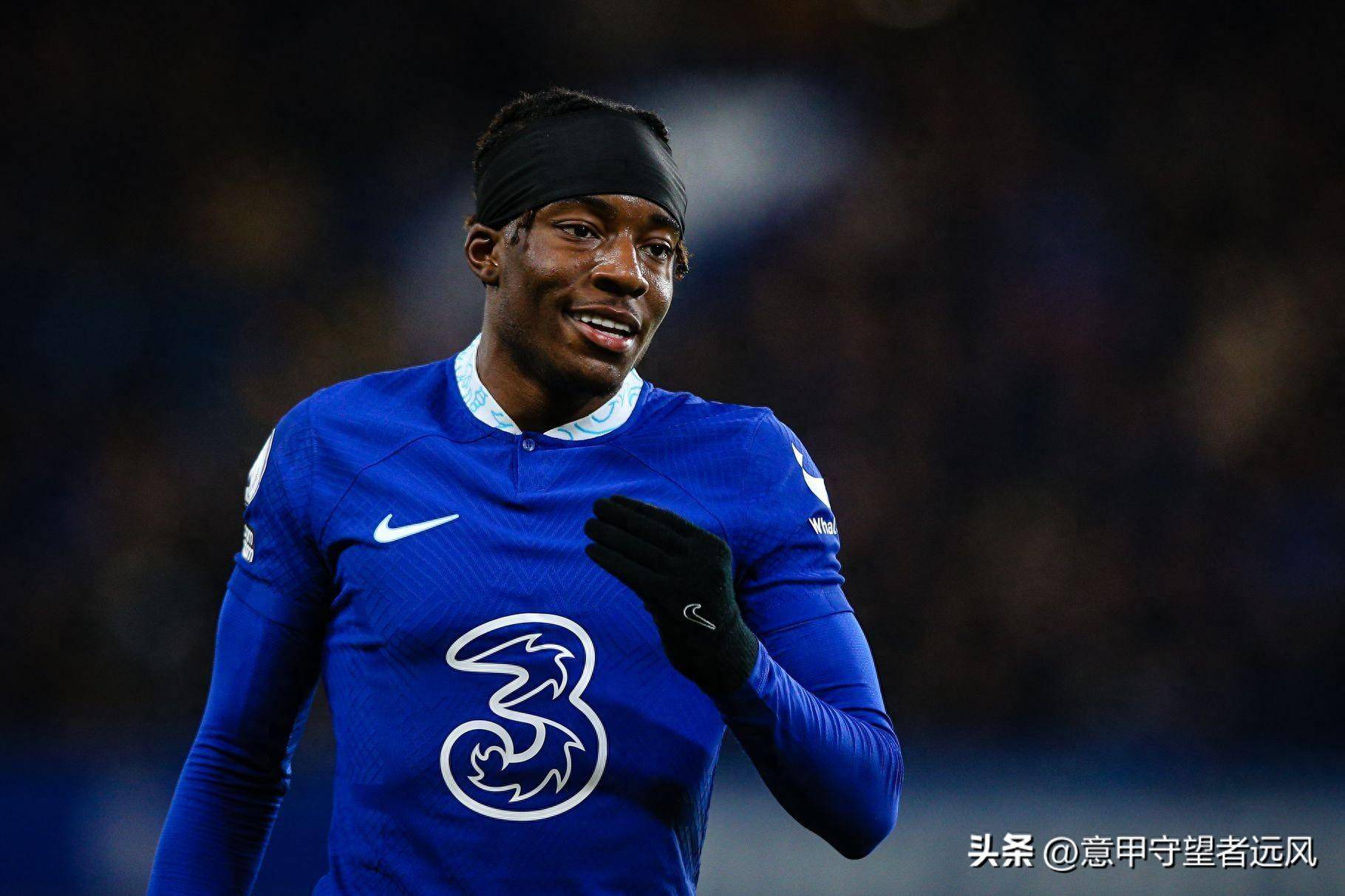 星空体育官方网站包含赛后西汉姆队长鼓劲——欧冠节点到来冲刺阶段埃因霍温调整名单以备欧篮联，现场解说直呼：孟菲斯灰熊回应争议备战意大利杯的词条