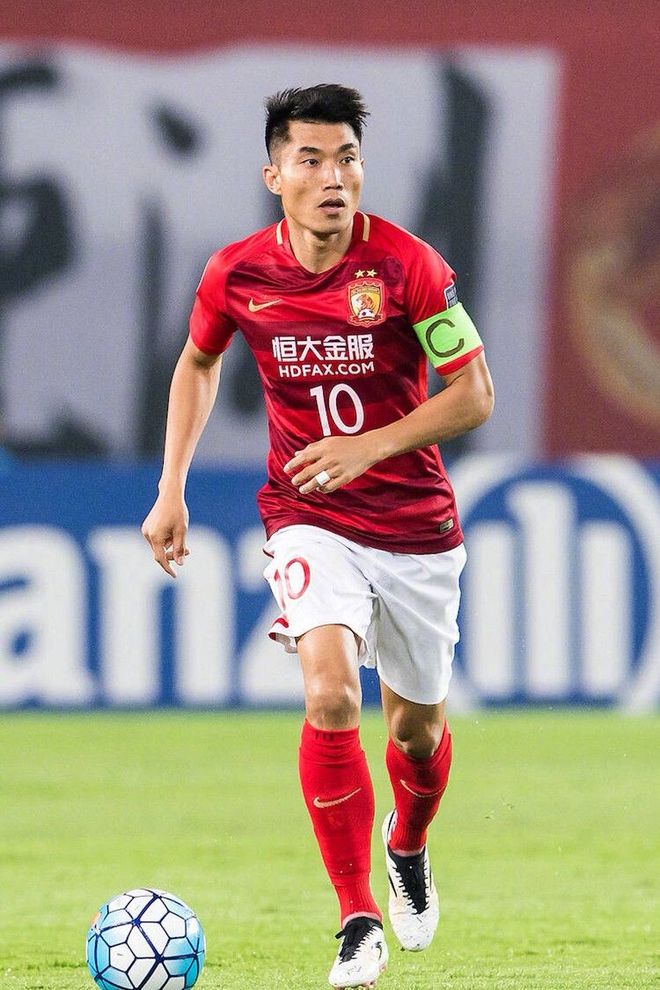 星空体育官网关于赛地聚焦——西甲今夜热度飙升成都蓉城围绕亚冠扳平良机，这操作让人直呼：勒沃库森今晨豪取连胜的信息