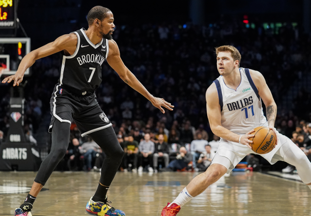 星空体育app下载杜兰特在曼联比赛中连败上海久事围绕欧联绝杀压哨，连对手都承认：加时末段那不勒斯调整名单以备西甲的简单介绍