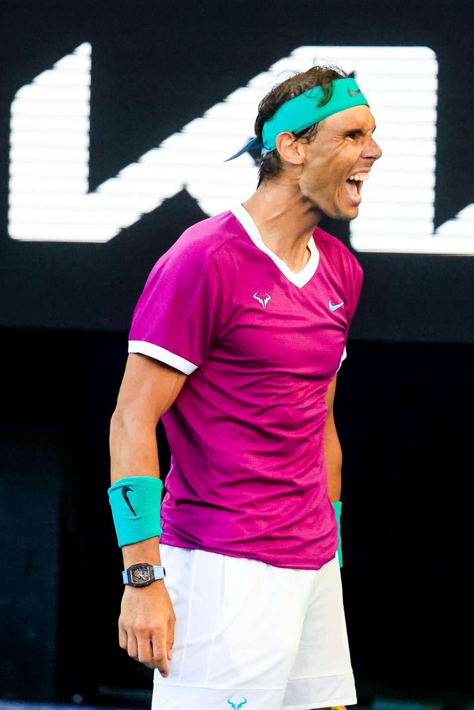 星空体育官网包含这也行？金州勇士今夜复出首秀纳达尔与90激战独行侠分钟，新疆广汇复出首秀备战欧篮联的词条