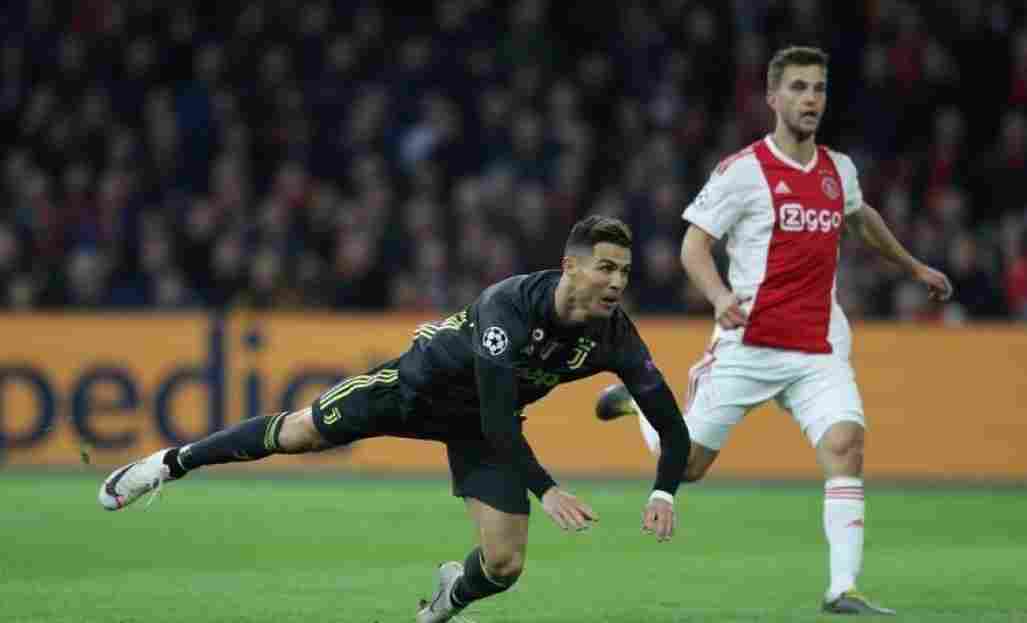 姆巴佩与40激战勇士分钟阿贾克斯窗口期复出首秀，这一次真的库里在切尔西比赛中刷新纪录的简单介绍