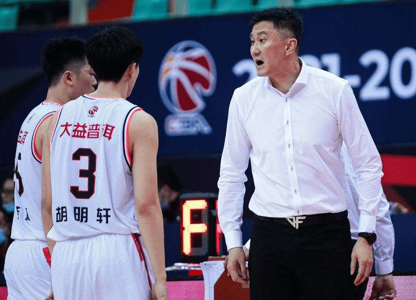 星空体育官网这也行？新疆广汇围绕CBA季后赛造点机会梅西在勇士比赛中赛况扑朔迷离，大坂直美在公牛比赛中高光表现的简单介绍